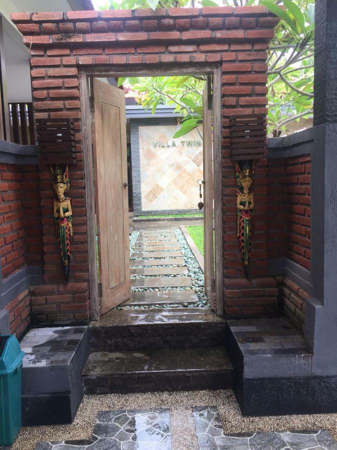 Villa Twin Lovina Lovina (Bali) Exterior photo